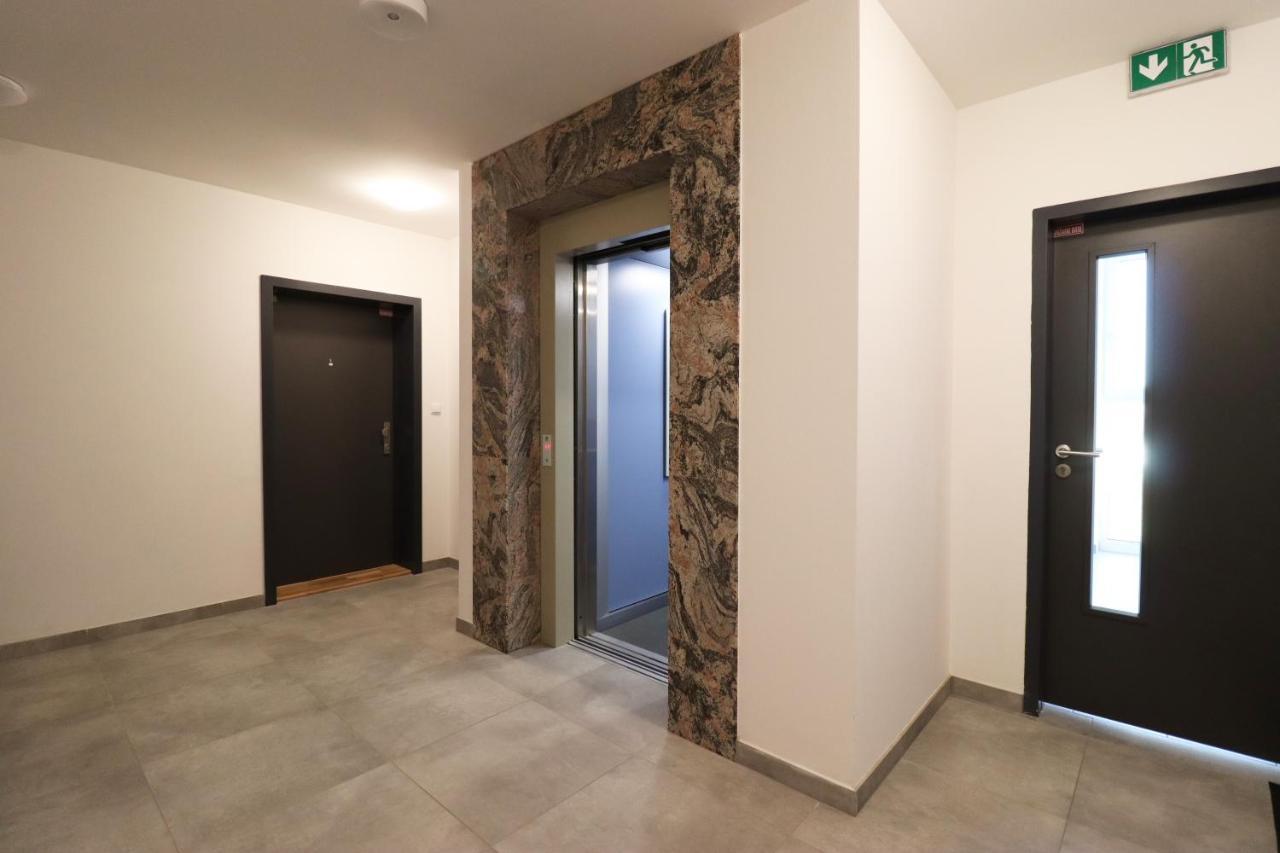 M.K. Apartment Poprad Exteriör bild